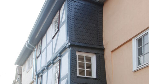 Fassade des alten Fachwerkhauses in der Marburger Kappesgasse 6. Fassade des alten Fachwerkhauses in der Marburger Kappesgasse 6.