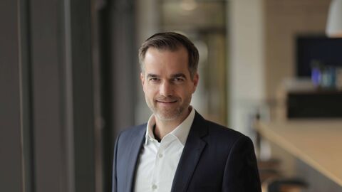 Prof. Dr. Tobias Berg Prof. Dr. Tobias Berg