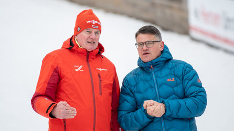 Ministerpräsident Rhein beim Skisprung-Weltcup in Willingen Ministerpräsident Rhein beim Skisprung-Weltcup in Willingen